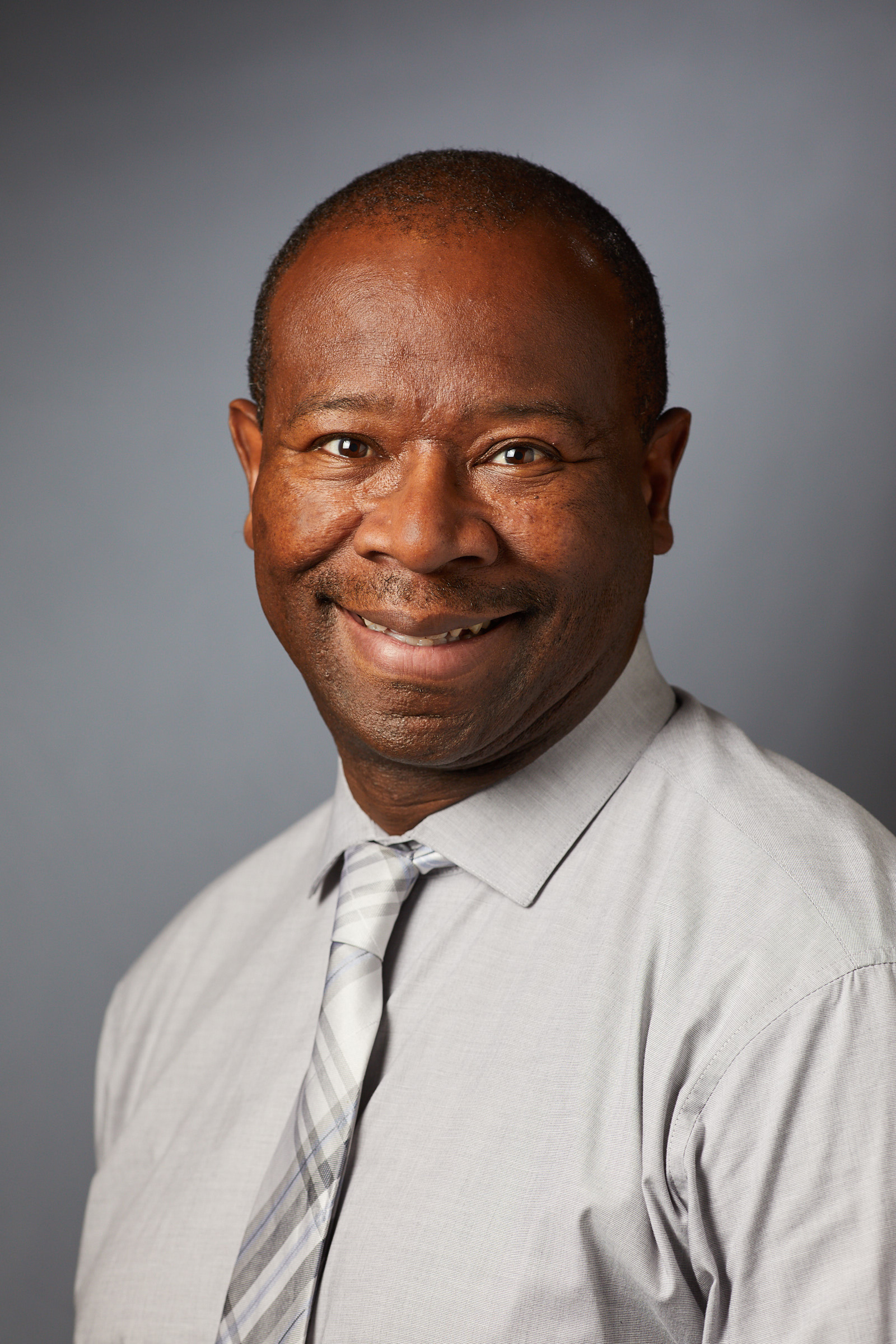 D_Latimore headshot2.jpg